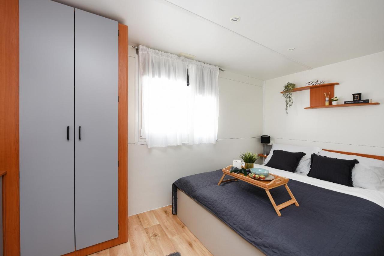 Ždrelac Mia Mobile Home With Jacuzzi מראה חיצוני תמונה